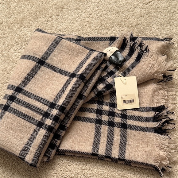 Sezane Echarpe Audrey Plaid Fringe Scarf - Picture 2 of 6